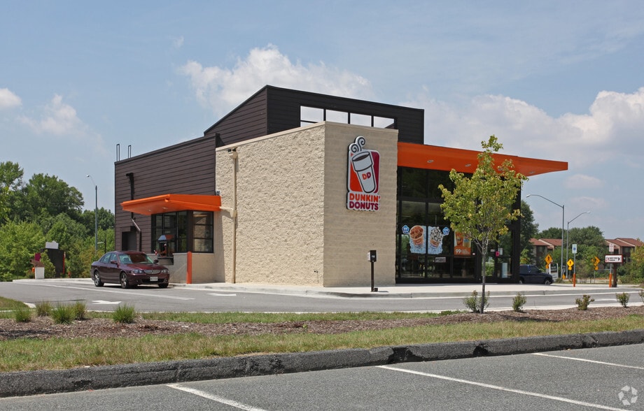 More Photos Of 1543-1565 Hyde Park Rd, Essex Unknown For Lease