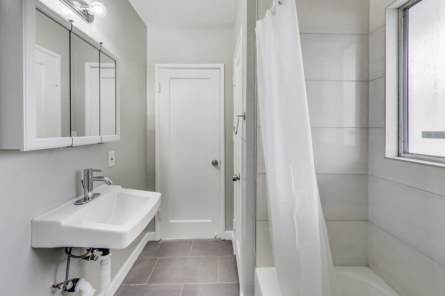 More Photos Of 1207-1233 University Ave, Berkeley Apartments For Sale