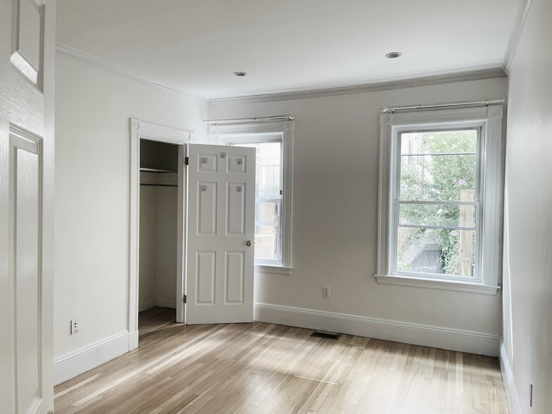 More Photos Of 8 White Ave, Chestnut Hill Multifamily For Sale
