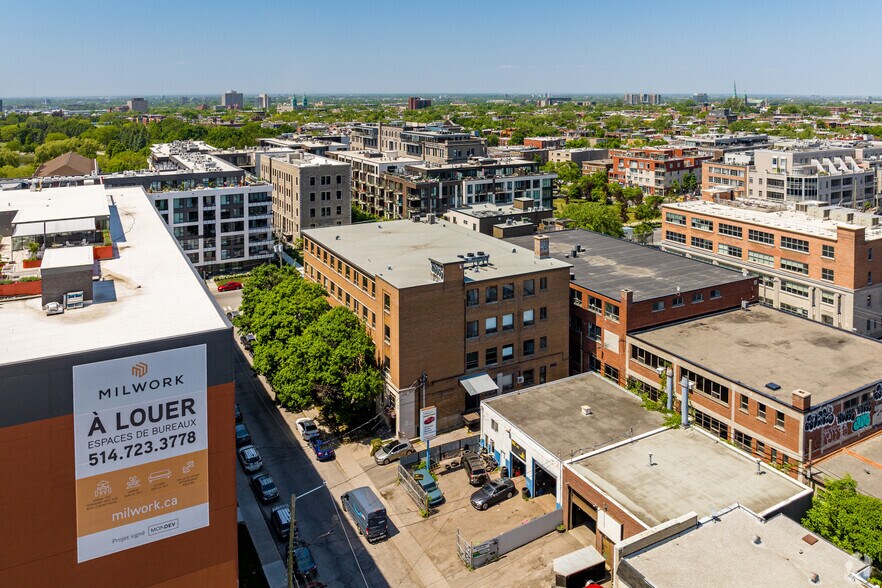 More Photos Of 7275 Rue Saint-Urbain, Montréal Office For Sale