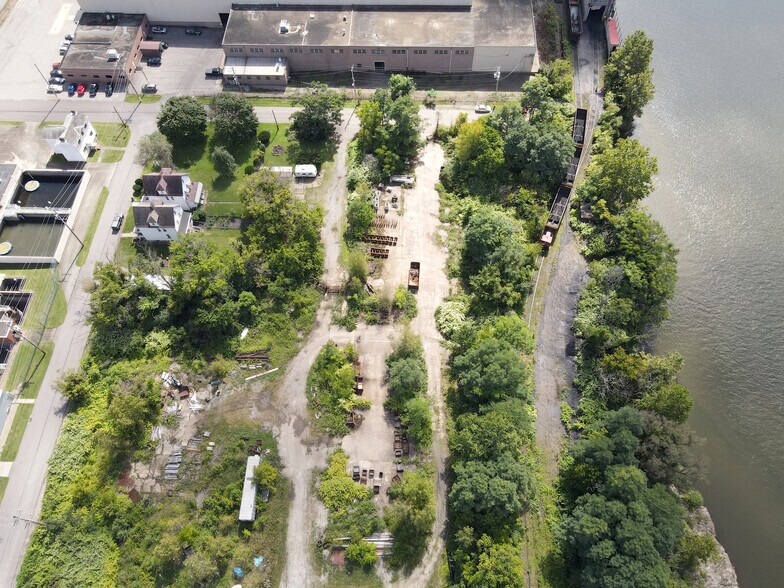 More Photos Of Sixth St @ Ferry Street, Leetsdale Land For Lease