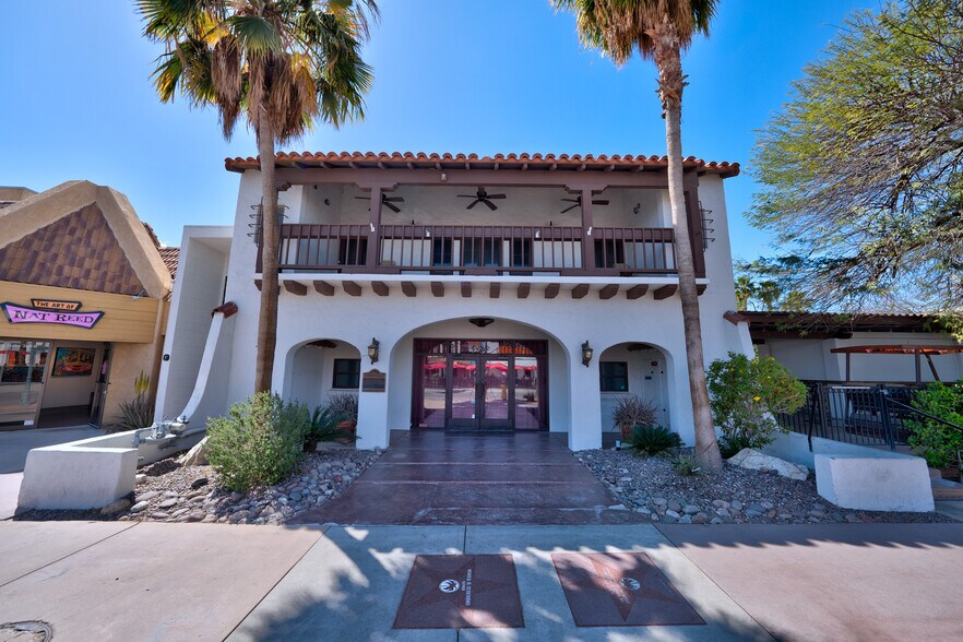 More Photos Of 369 N Palm Canyon Dr, Palm Springs Restaurant For Lease