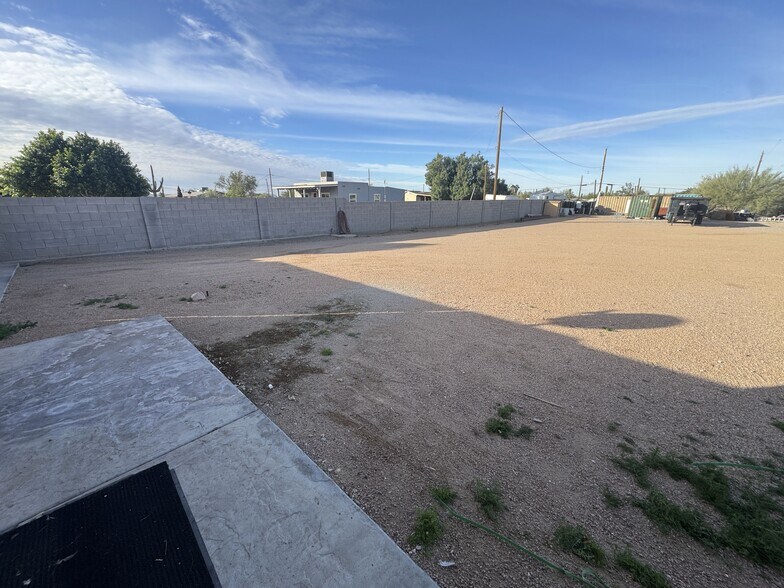 More Photos Of 710 N Ironwood Dr, Apache Junction Office For Sale