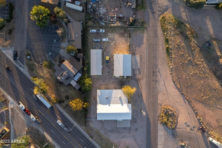 More Photos Of 101 W Aero Dr, Payson General Retail For Lease