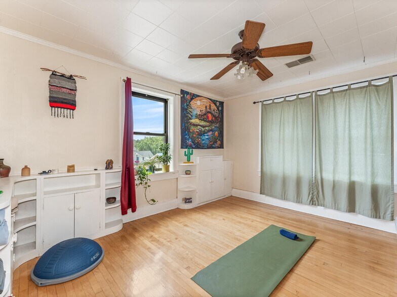 More Photos Of 1791 Superior St, Three Lakes Storefront For Sale