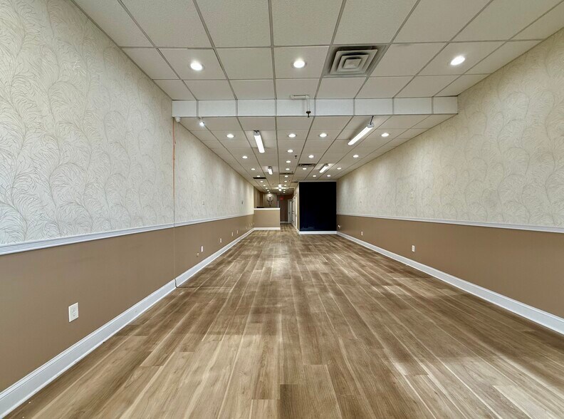 More Photos Of 2600-2626 Woodbridge Ave, Edison Unknown For Lease