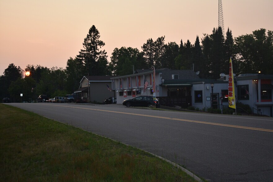 More Photos Of W11466 US Hwy 8, Dunbar Restaurant For Sale