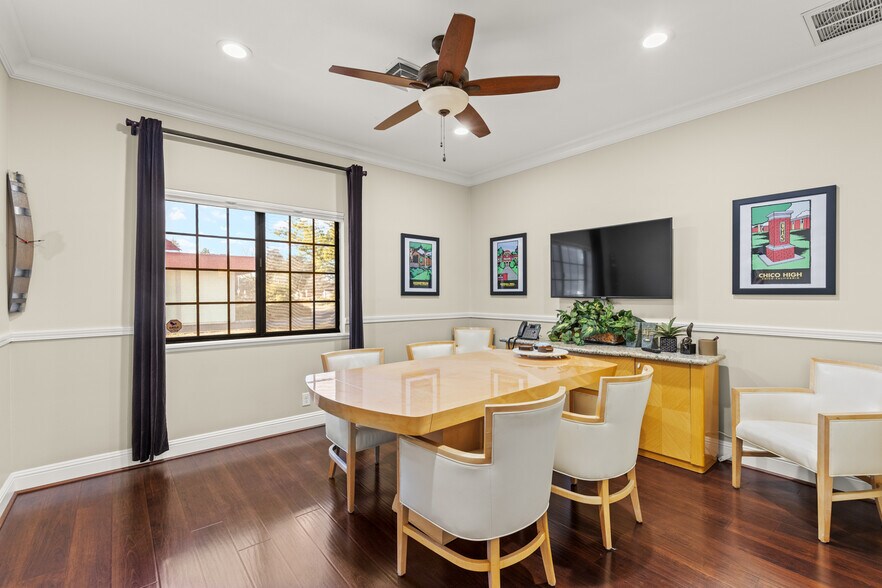 More Photos Of 669 Palmetto Ave, Chico Office For Sale