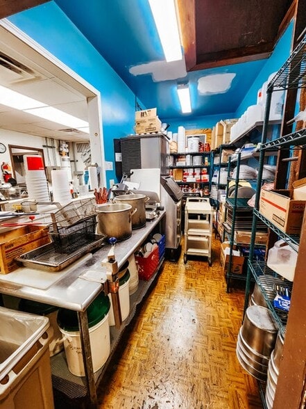More Photos Of 75 W Carleton Rd, Hillsdale Restaurant For Sale