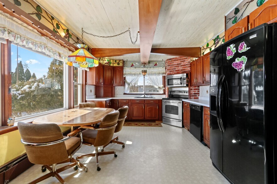 More Photos Of 2115 W Main St, Stroudsburg Multifamily For Sale