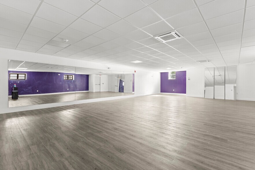 More Photos Of 1016 Park Ave, Cranston Loft Creative Space For Sale