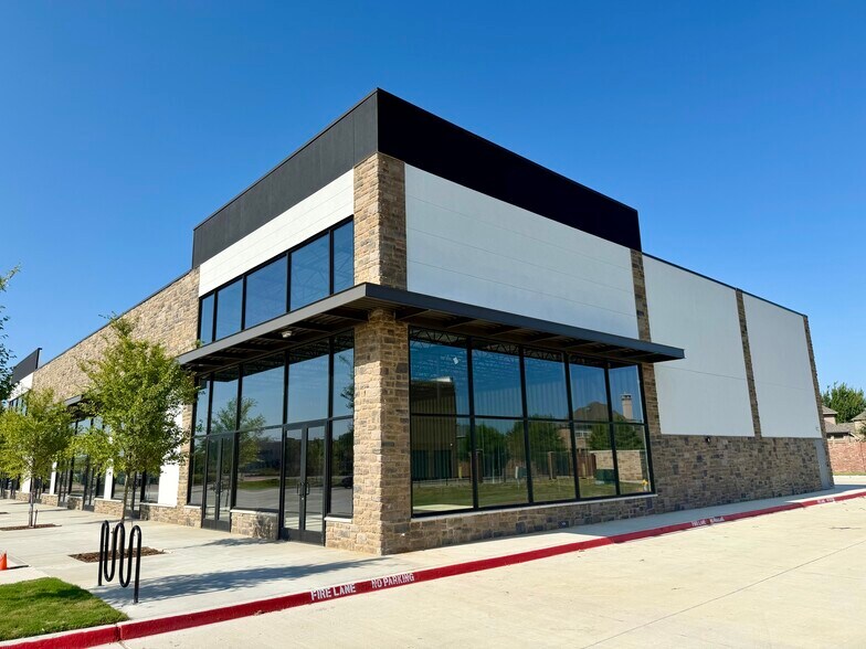 More Photos Of 8401 Judges Way, Frisco Storefront For Lease