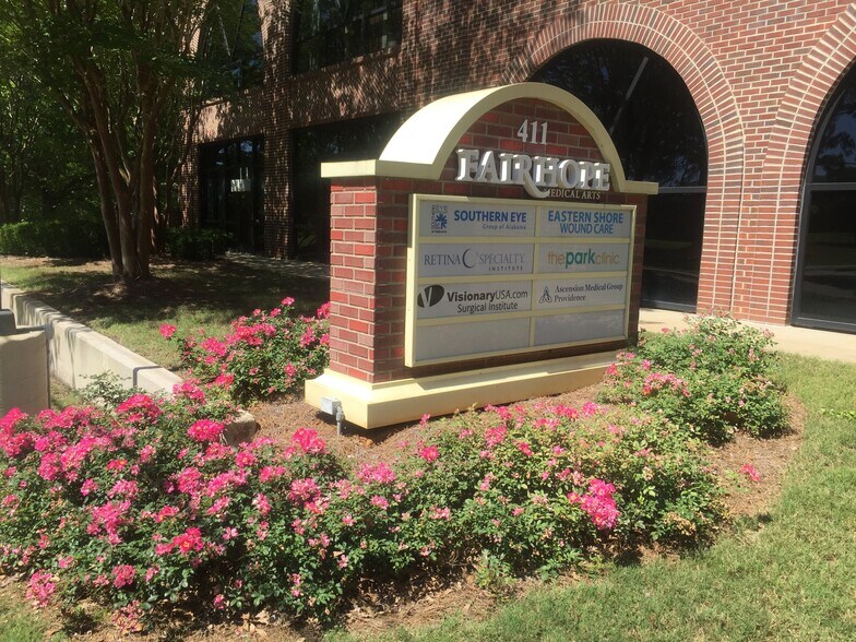 More Photos Of 411 N Section St, Fairhope Medical For Lease