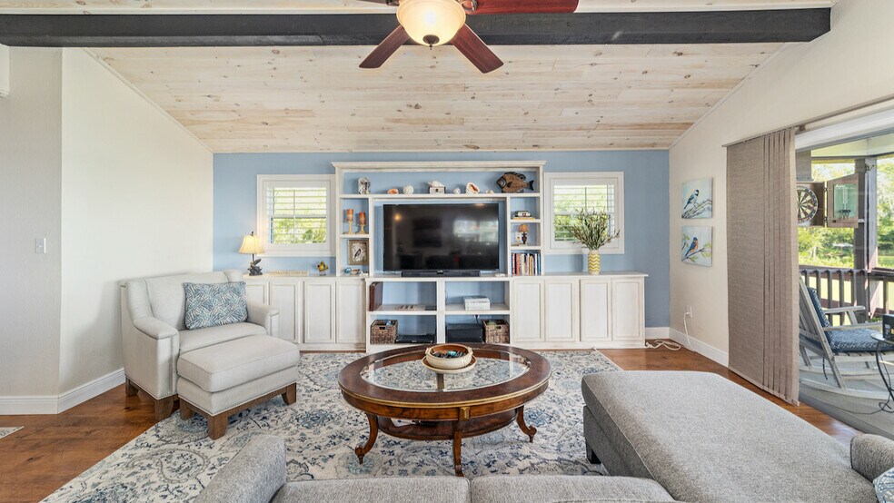 More Photos Of 6001 Bird Island Dr, Lady Lake Lodge Meeting Hall For Sale