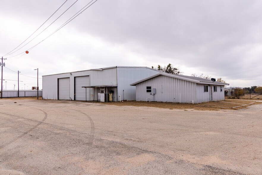 More Photos Of 545 N US-83, Junction Land For Sale