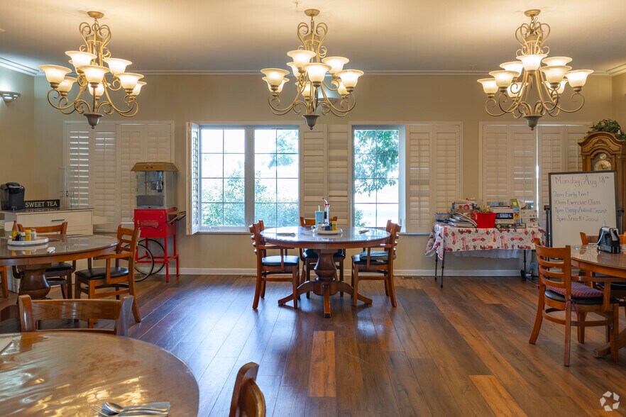 More Photos Of 15 S Ash St, Keenesburg Skilled Nursing Facility For Sale