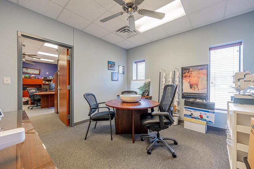 More Photos Of 650 S John Ben Shepperd Pky, Odessa Office For Sale