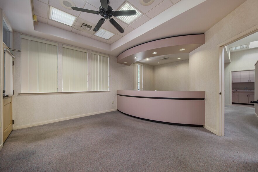 More Photos Of 756 Porter Ave, Stockton Medical For Sale