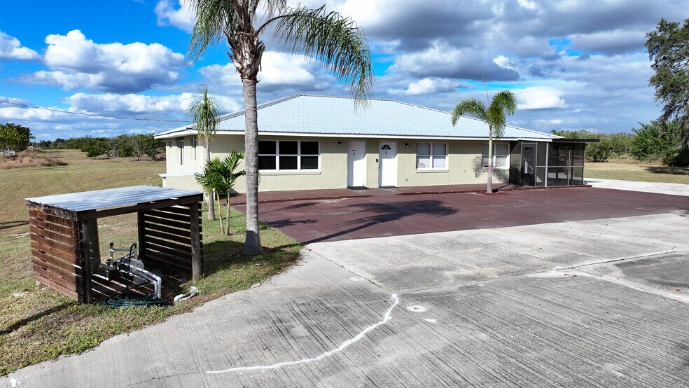 More Photos Of 12360 US Highway 27 S, Sebring Apartments For Sale