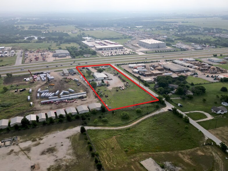 More Photos Of 3456 S Burleson Blvd, Alvarado Freestanding For Sale