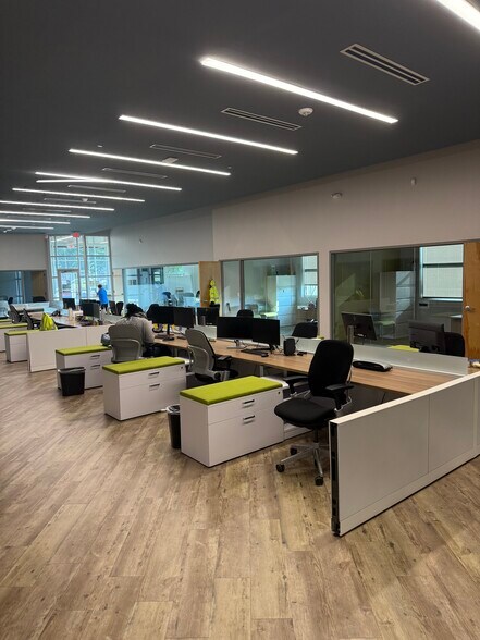 More Photos Of 3800 Naturally Fresh Blvd, College Park Refrigeration Cold Storage For Lease