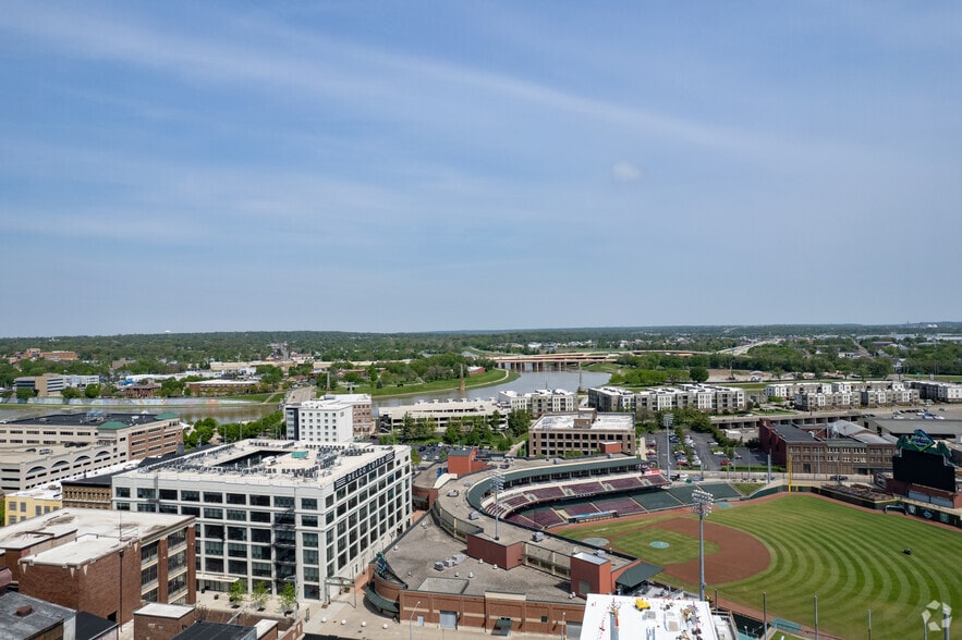 More Photos Of 329 E 1st St, Dayton Apartments For Lease
