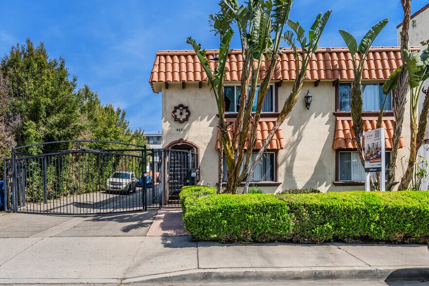 More Photos Of 4436 Woodman Ave, Sherman Oaks Apartments For Sale