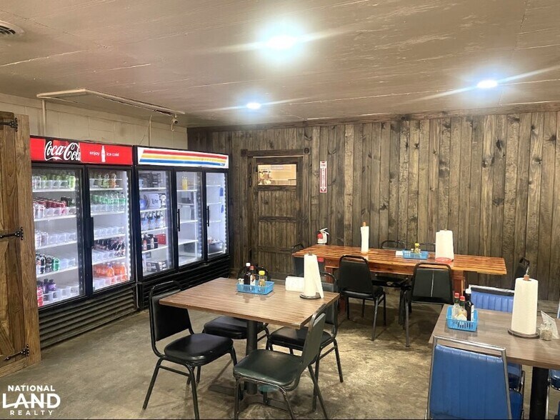 More Photos Of 24973 Highway 35, Vaiden Convenience Store For Sale