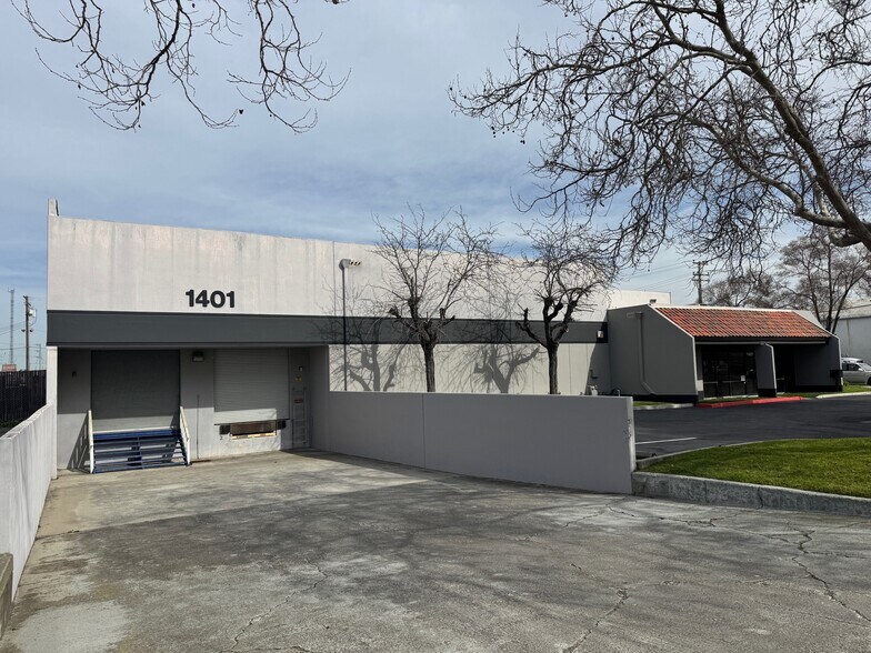 More Photos Of 1401 Martin Ave, Santa Clara Manufacturing For Lease