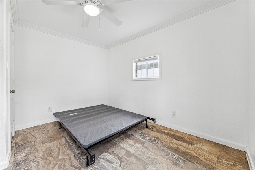 More Photos Of 11126 Timber Crest Dr, Houston Warehouse For Sale