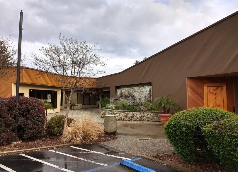 More Photos Of 229 Clark Ave, Yuba City Unknown For Lease