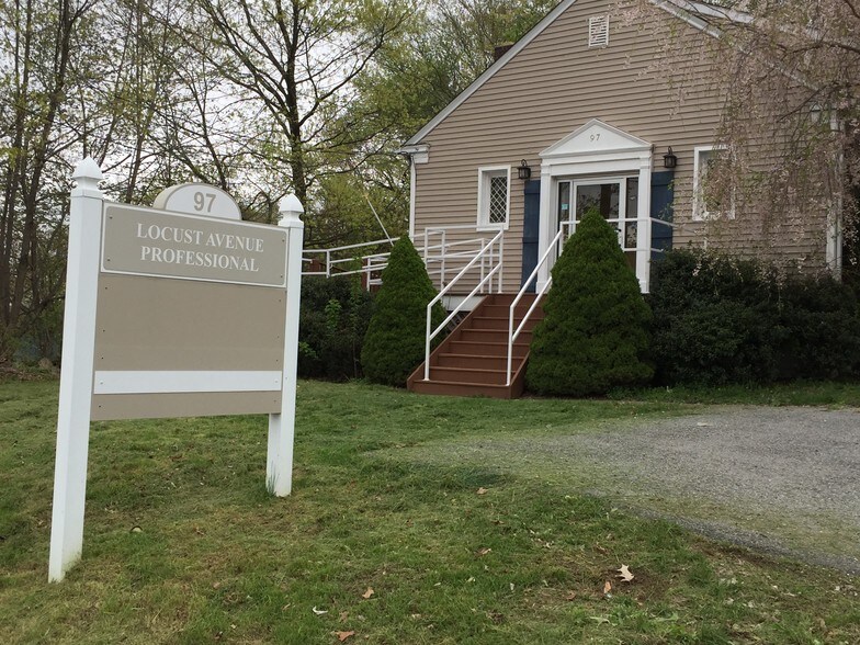 More Photos Of 97 Locust Ave, Cortlandt Manor Medical For Sale