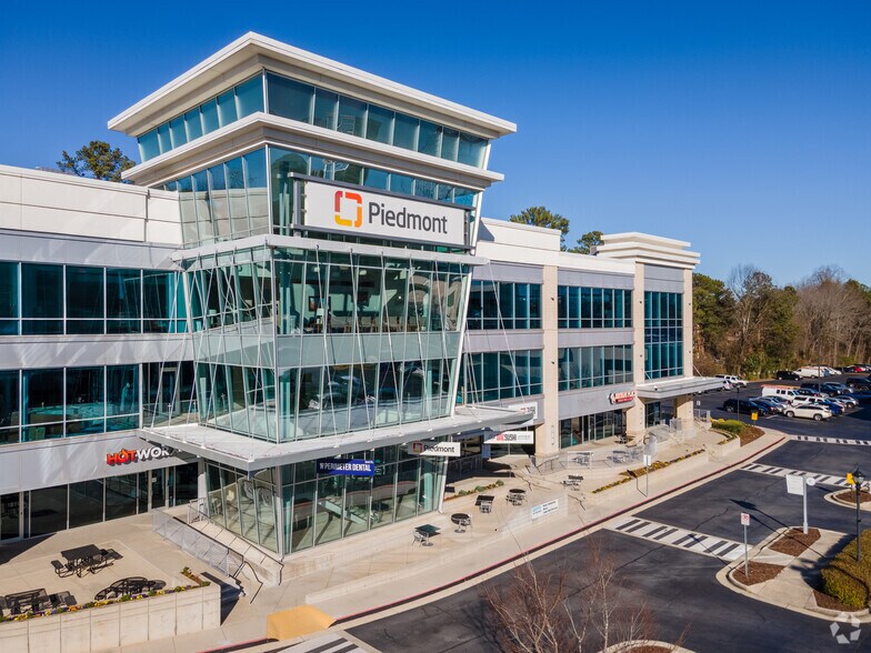 More Photos Of 1150 Hammond Dr, Atlanta Unknown For Lease