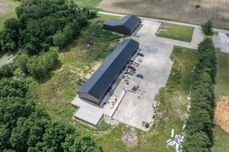 More Photos Of 5101 Kochs Ln, Quincy Warehouse For Lease