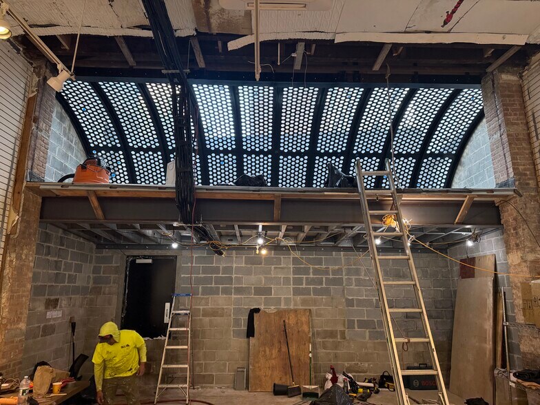 More Photos Of 343 Canal St, New York Office For Lease