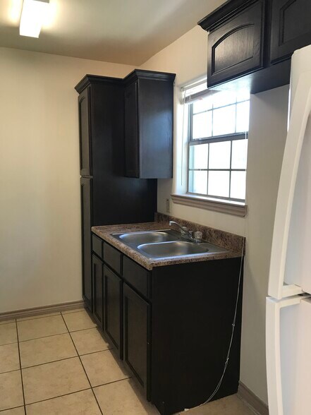 More Photos Of 3102 Lane St, Laredo Apartments For Sale