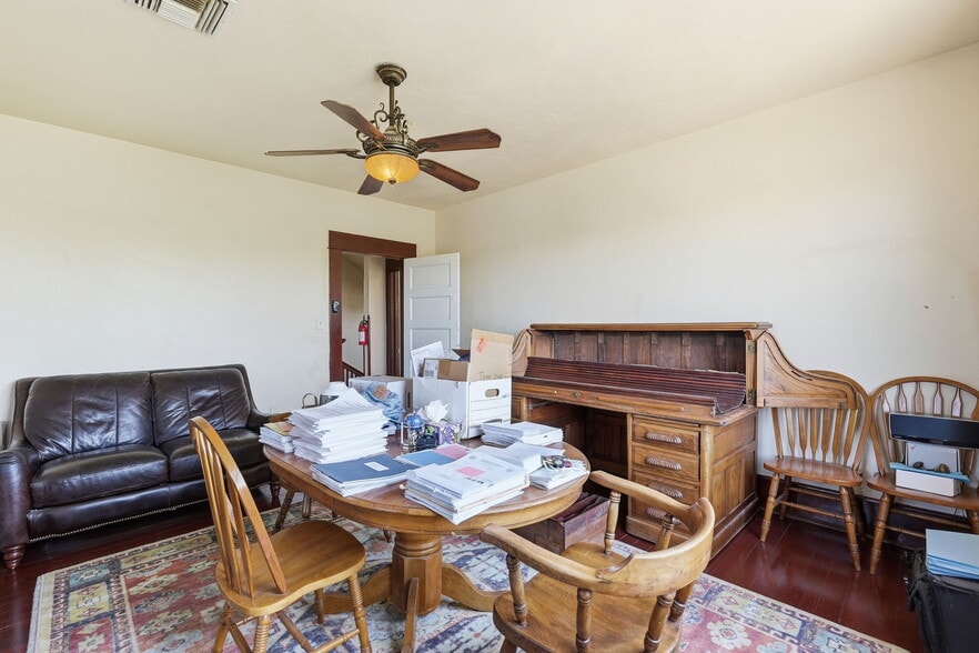 More Photos Of 1004 N 6th Ave, Tucson Office For Sale