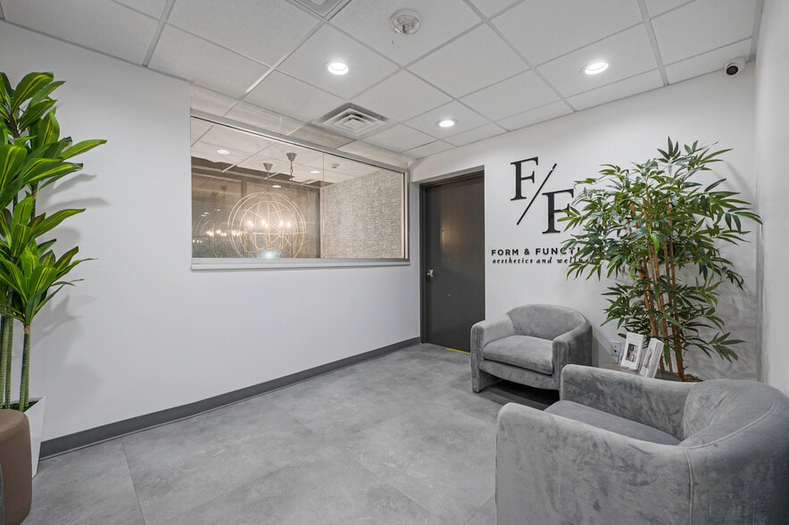 More Photos Of 325 Merrick Ave, East Meadow Medical For Sale