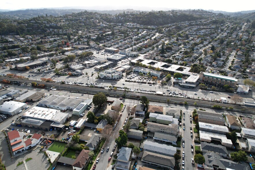 More Photos Of 19 E 41st Pl, San Mateo Apartments For Sale