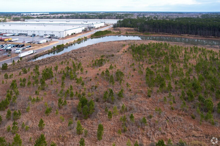 More Photos Of Crosspoint XII Ladson, SC 29456, Ladson Distribution For Lease