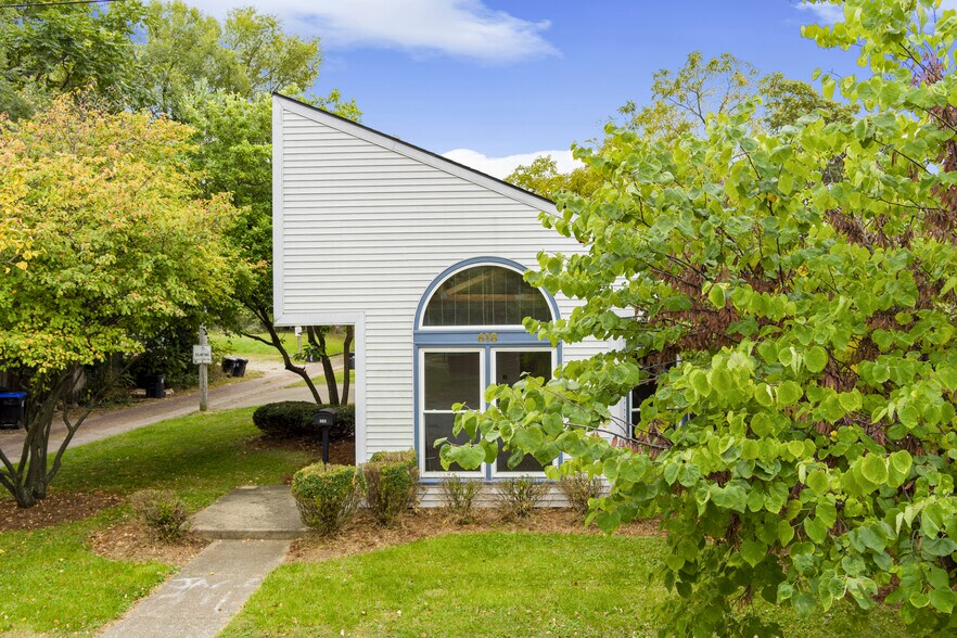 More Photos Of 618 W Magnolia Ave, Louisville Manufacturing For Lease