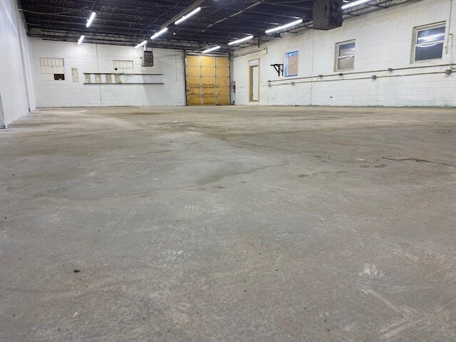 More Photos Of 85 Nicholson Rd, Gloucester City Manufacturing For Lease