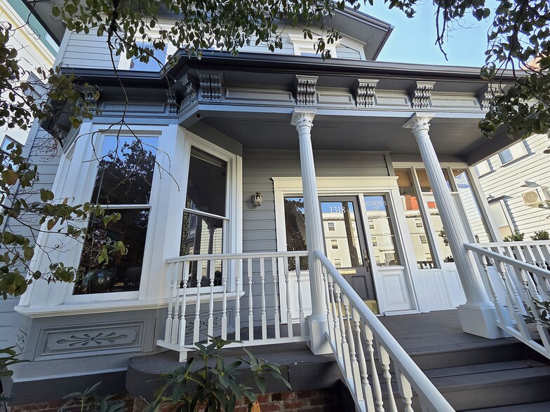 More Photos Of 1318 SW 12th Ave, Portland Office For Sale