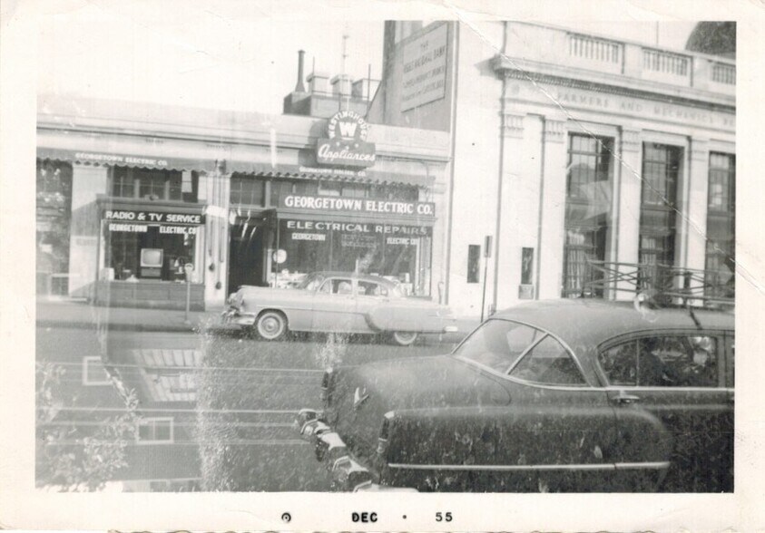 More Photos Of 3135 M St NW, Washington Storefront For Lease