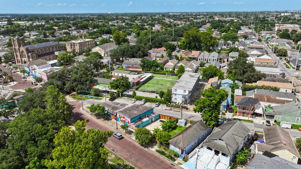 More Photos Of , New Orleans General Retail For Sale