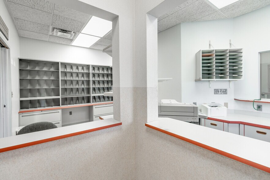 More Photos Of 3120 Collins Ferry Rd, Morgantown Medical For Sale