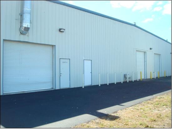 More Photos Of 5718 Corporation Cir, Fort Myers Warehouse For Lease