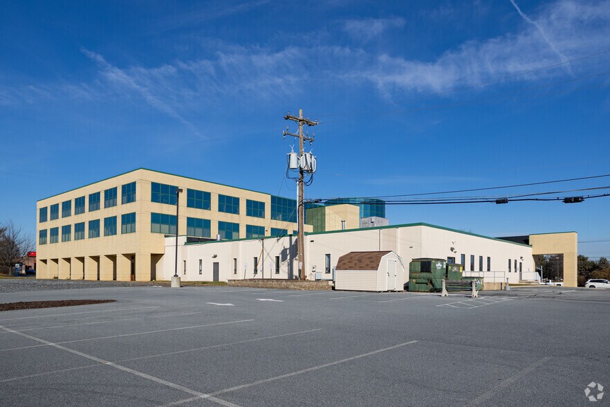 More Photos Of 2005 City Line Rd, Bethlehem Office For Lease