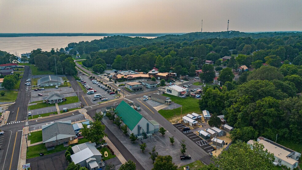More Photos Of 140 E Commerce Ave, Grand Rivers Lodge Meeting Hall For Sale