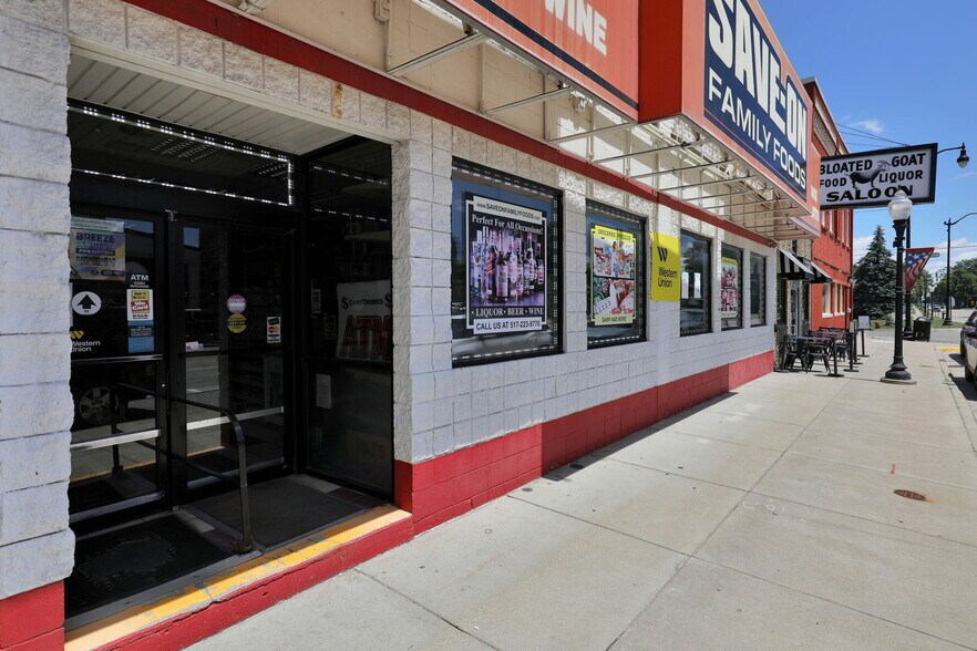 Primary Photo Of 131 E Grand River Ave, Fowlerville Storefront For Sale